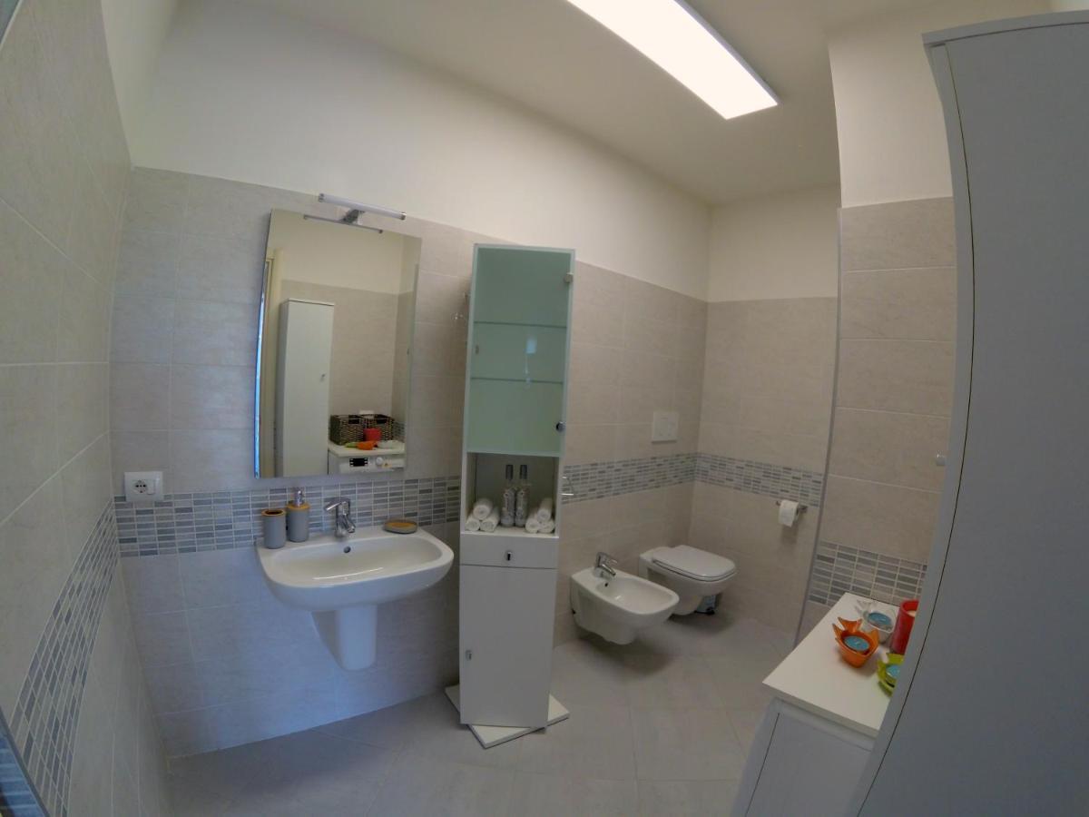 Appartamento 23 - Bilocale Vista Lago Тосколано-Мадерно Экстерьер фото